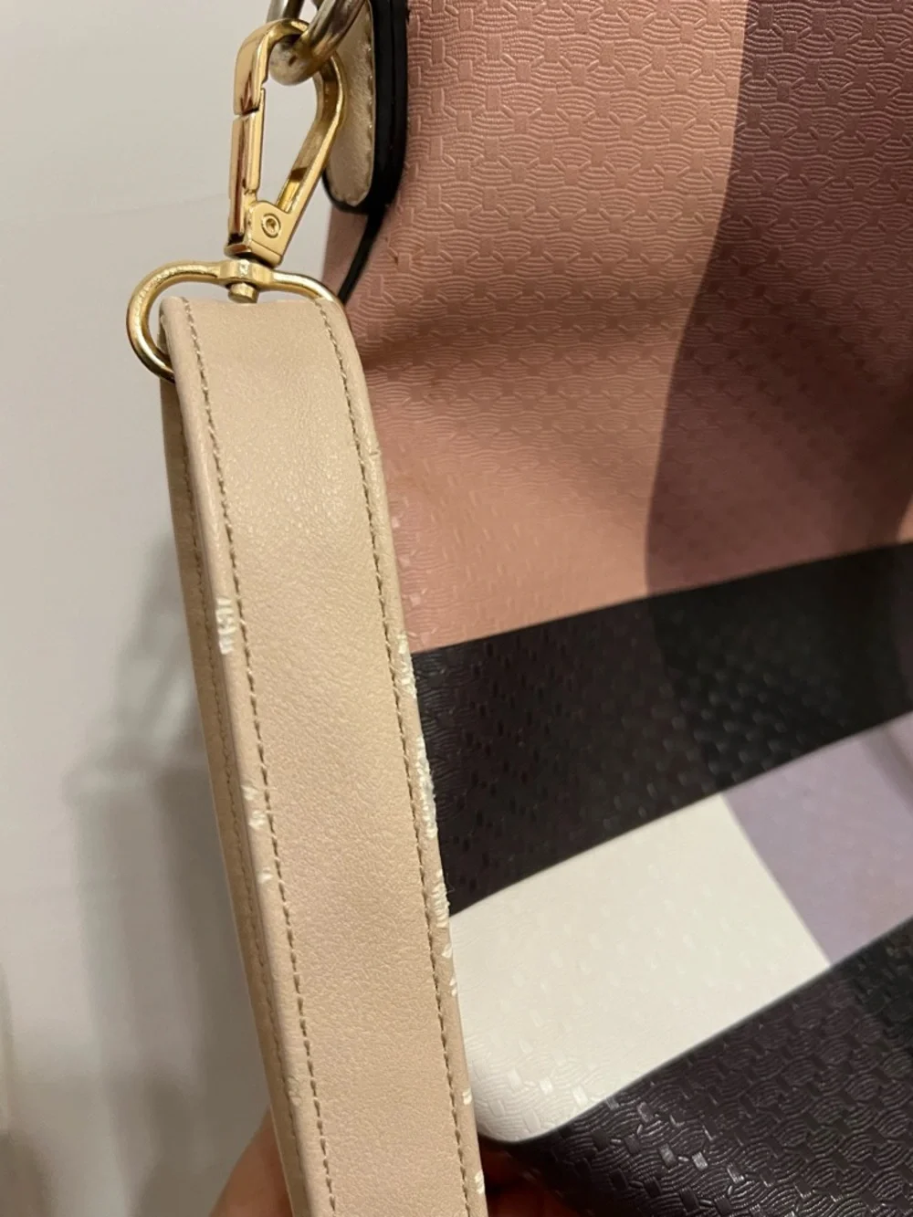 Stunning Beige & Pink Check Top-Handle Tote
